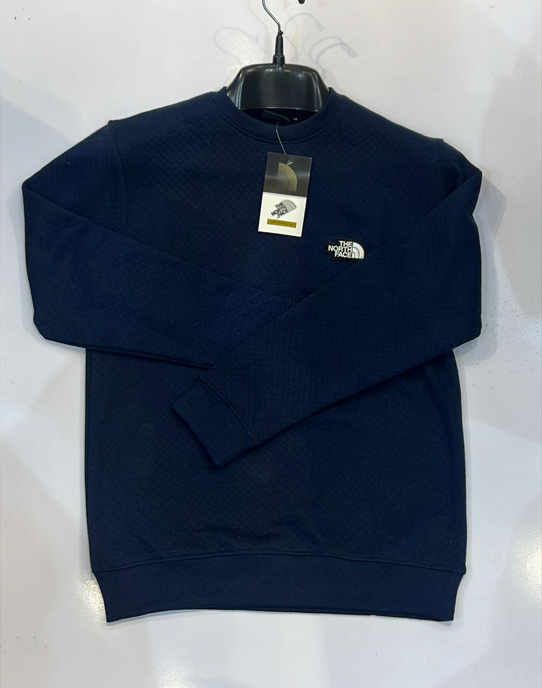 The North Face Premium Crew Neck Sweatshirt – Stylish Comfort