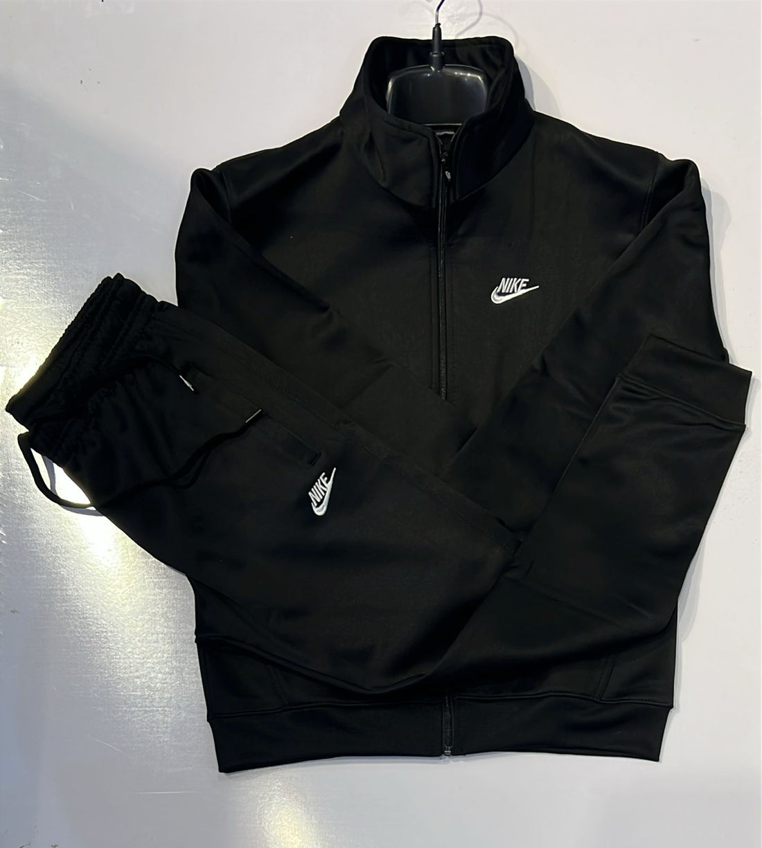 Nike Microfleece Tracksuit with 280 GSM Comfort